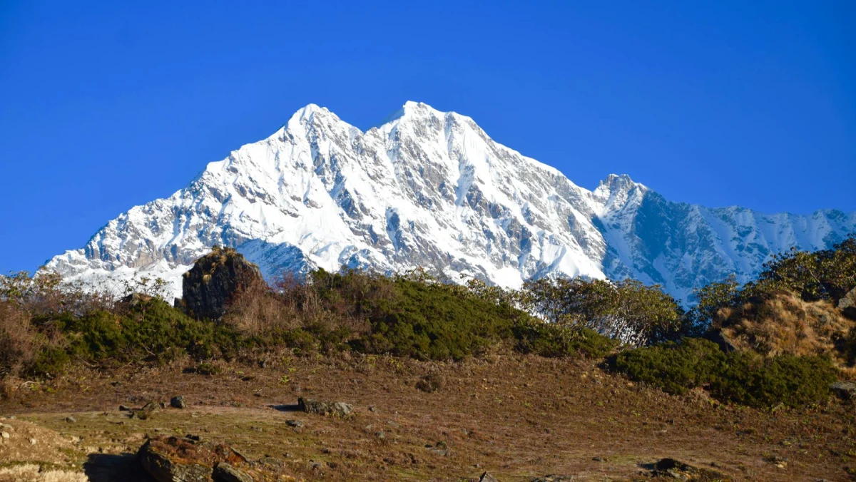 Pikey Peak Trek Difficulty: Is It Easy or Challenging for Beginners?